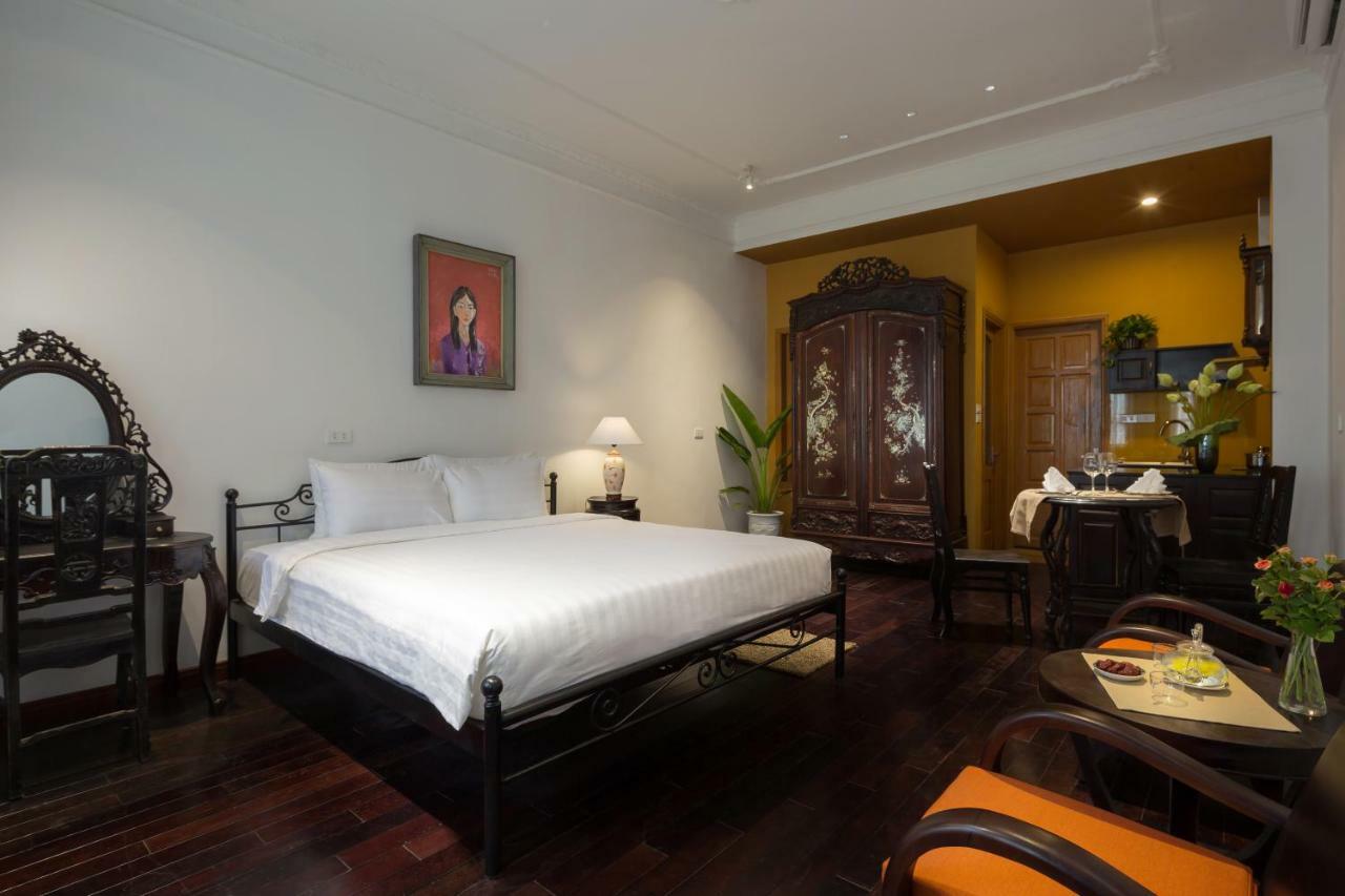 Centraltique Downtown - Bespoke Colonial House Near Hoan Kiem Lake Ханой Экстерьер фото