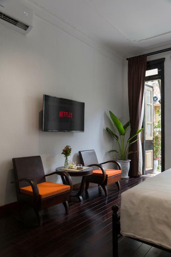 Centraltique Downtown - Bespoke Colonial House Near Hoan Kiem Lake Ханой Экстерьер фото